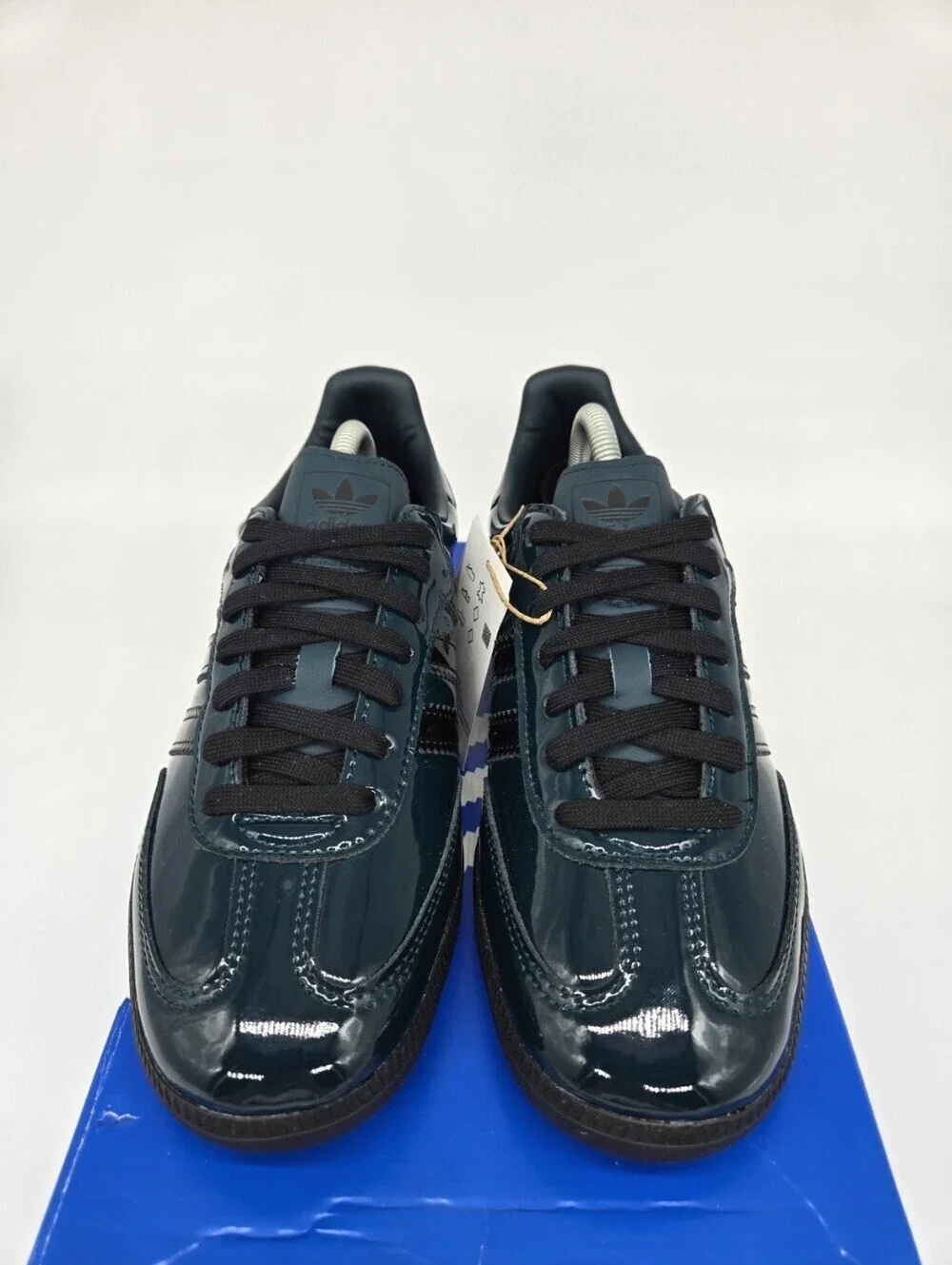 adidas Women's JR8750 Samba OG Aurora Ivy Black Patent Shoes Size 6